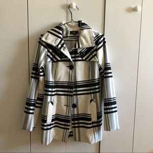 I.N. San Francisco Jackets & Coats - I.N. San Francisco Plaid Pea Coat I.N. San Francisco Jackets & Coats - I.N. San Francisco Plaid Pea Coat